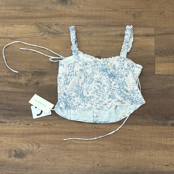 Commense Coquette Top - Picture 2 of 3